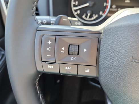 New 2026 Nissan Rogue SV image 12