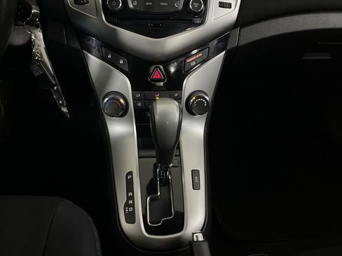 Used 2014 Chevrolet Cruze LT w/ Technology Package image 64