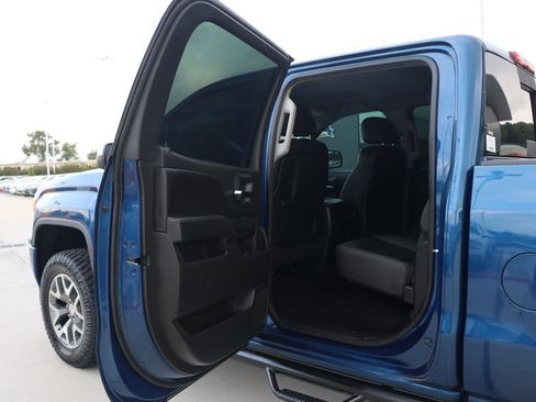 Used 2015 GMC Sierra 1500 SLT w/ All-Terrain Package image 23