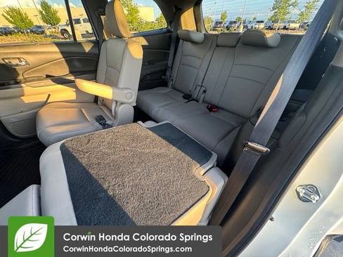 Used 2021 Honda Pilot Touring image 28