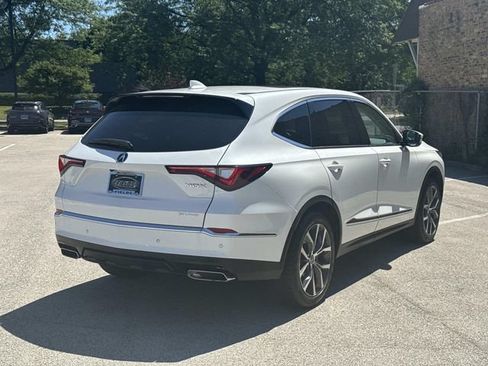 Used 2023 Acura MDX SH-AWD w/ Technology Package image 5