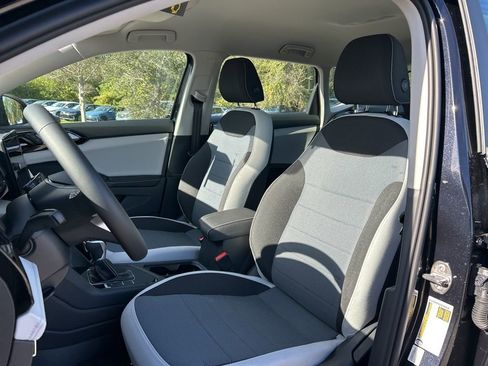 New 2026 Volkswagen Taos S FWD image 19