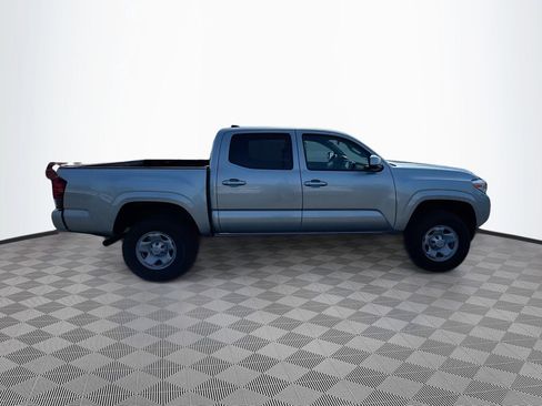 Used 2023 Toyota Tacoma SR image 4