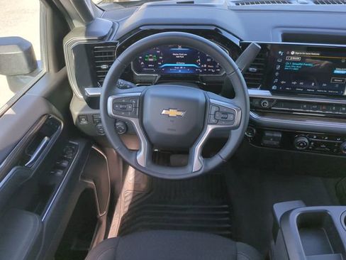 Certified 2026 Chevrolet Silverado 2500 LT AWD/4WD image 17
