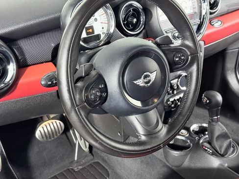 Used 2011 MINI Cooper S FWD image 13