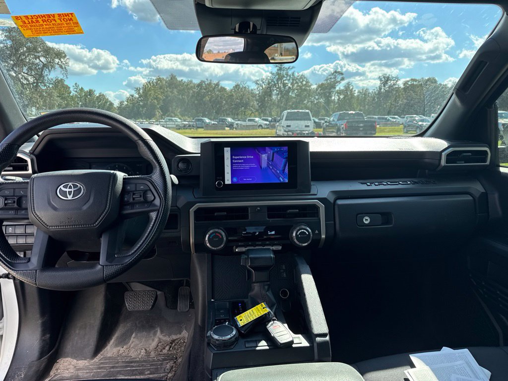 Used 2024 Toyota Tacoma SR AWD/4WD image 11