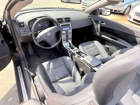 Used 2009 Volvo C70 T5 FWD image 40