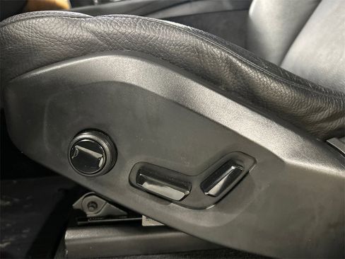 Certified 2024 Volvo XC90 B5 Plus w/ Protection Package image 11