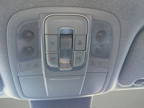 Used 2020 Hyundai Santa Fe SEL AWD/4WD image 23