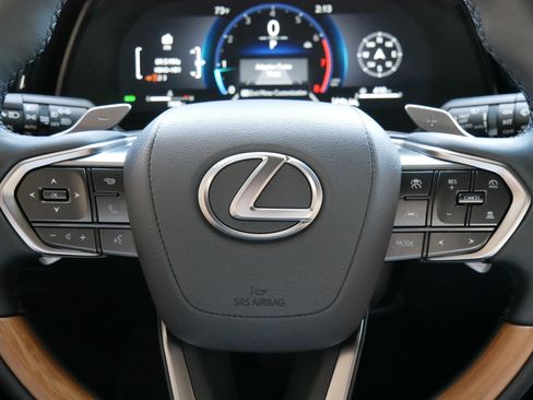 Used 2025 Lexus RX 350 FWD image 28