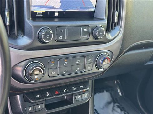 Used 2021 GMC Canyon AT4 image 14