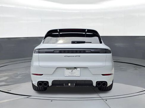 New 2026 Porsche Cayenne GTS AWD/4WD image 10