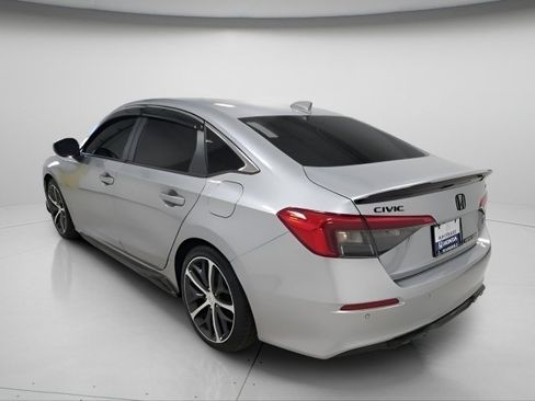 Used 2024 Honda Civic Touring image 8