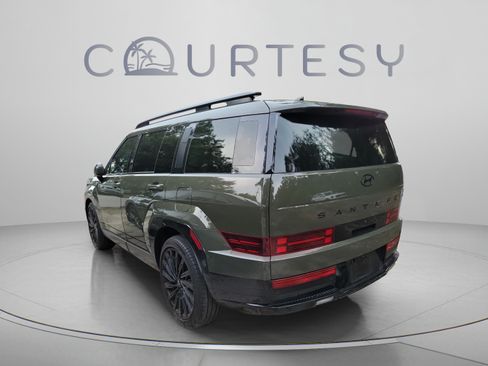 Used 2025 Hyundai Santa Fe Calligraphy FWD image 7