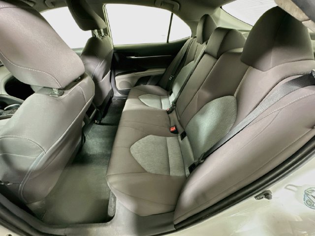 Certified 2022 Toyota Camry LE FWD image 21