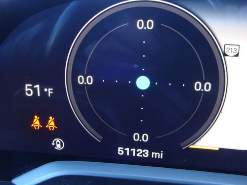 Used 2020 Porsche Taycan 4S image 15