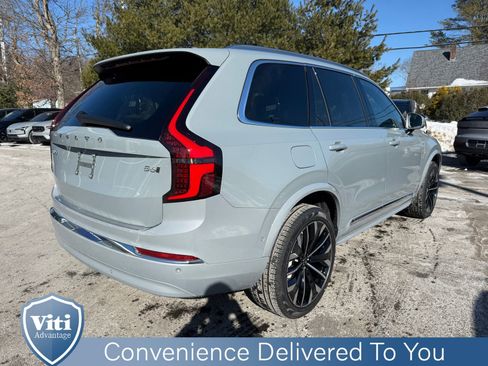 New 2026 Volvo XC90 B6 Plus w/ Protection Package Premier image 8