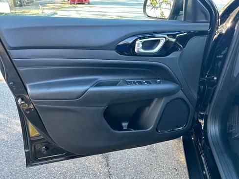 New 2026 Jeep Compass Latitude w/ Quick Order Package 29K image 12