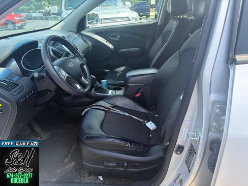 Used 2015 Hyundai Tucson GLS w/ Option Group 02 AWD/4WD image 11