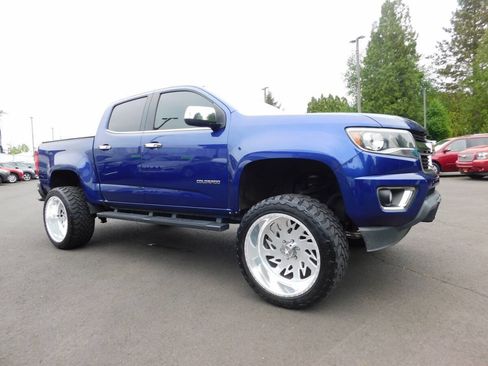 Used 2015 Chevrolet Colorado LT w/ Luxury Package RWD image 1