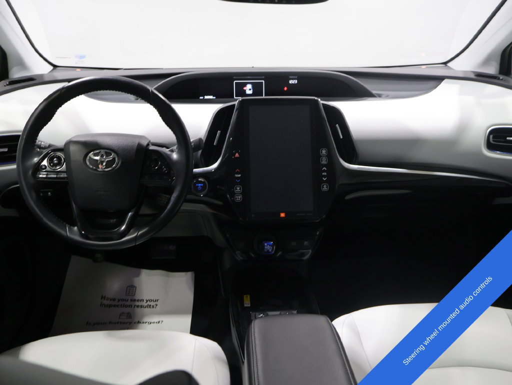 Used 2021 Toyota Prius Limited FWD image 3