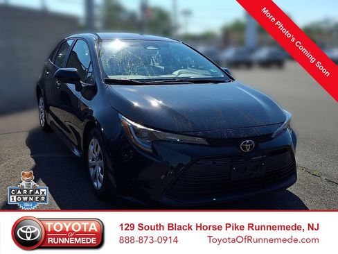 Used 2025 Toyota Corolla LE FWD image 1