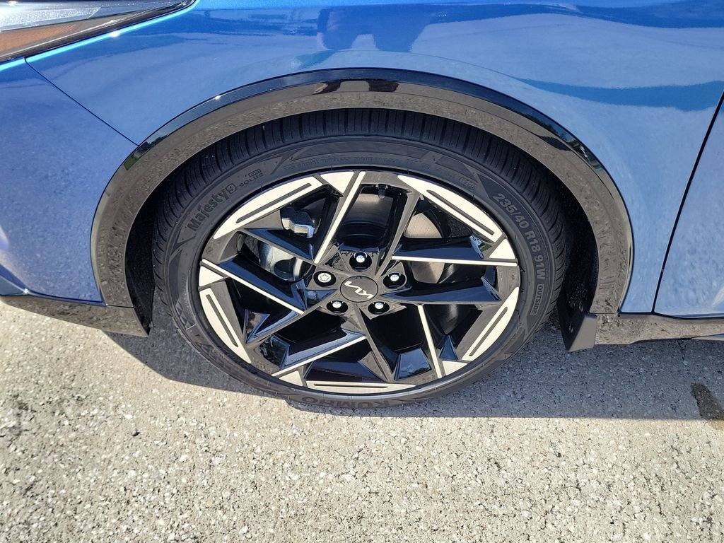 New 2026 Kia K4 EX w/ GT-Line Premium Package FWD image 35