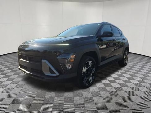 Used 2024 Hyundai Kona SEL AWD/4WD image 4