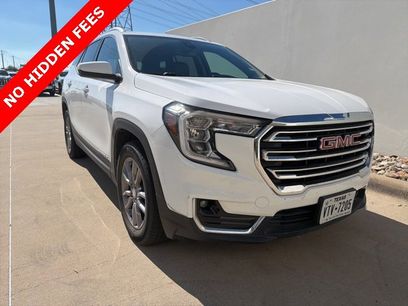 Used 2024 GMC Terrain SLT