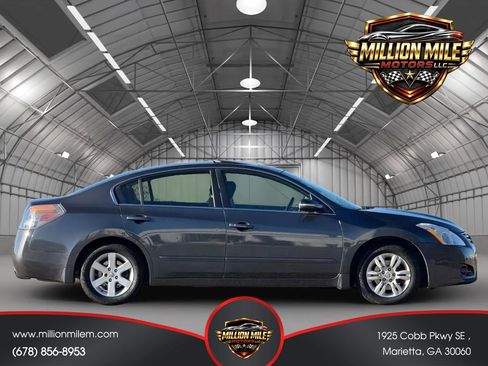 Used 2012 Nissan Altima 2.5 S w/ Convenience Pkg FWD image 7