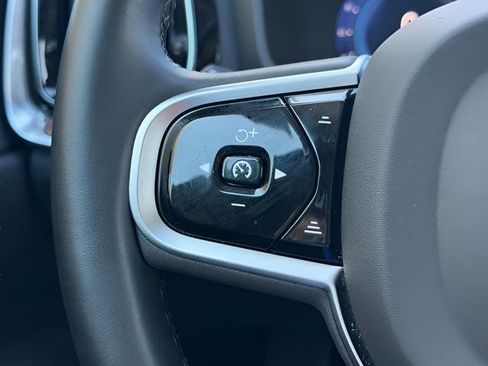 Used 2025 Volvo V60 B5 Cross Country Plus image 28