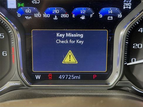 Used 2021 GMC Yukon Denali w/ Denali Ultimate Package image 13