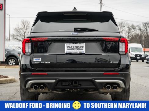 Certified 2025 Ford Explorer Platinum w/ Ultimate Package image 6