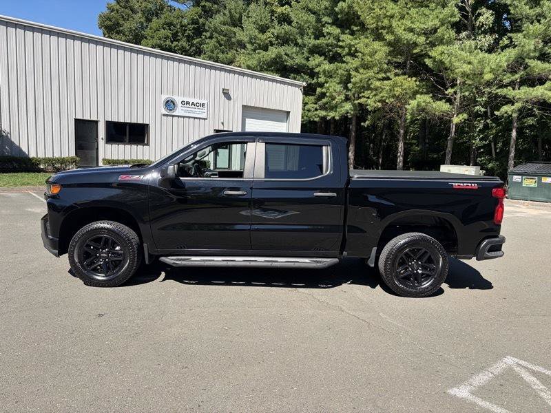 Used 2020 Chevrolet Silverado 1500 Custom Trail Boss w/ Custom Convenience Package AWD/4WD image 3