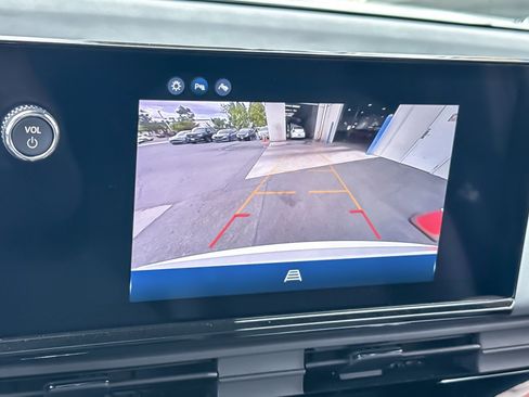Used 2024 Honda Prologue Touring image 21