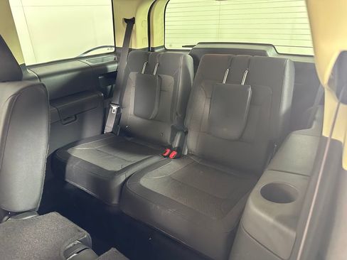 Used 2019 Ford Flex SEL AWD/4WD image 24