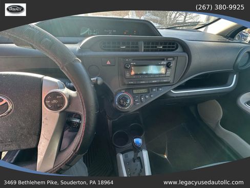 Used 2014 Toyota Prius C Two image 22