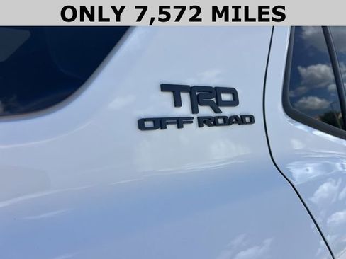 Used 2025 Toyota 4Runner TRD Off-Road Premium image 4