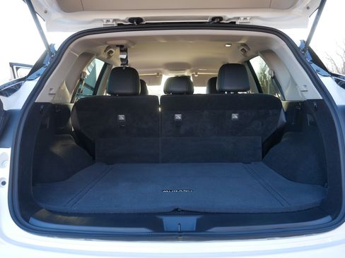 Certified 2024 Nissan Murano SV w/ SV Midnight Edition Package image 18