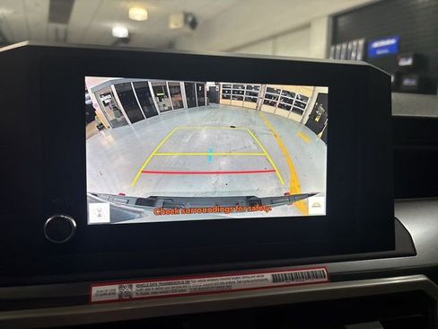 Used 2024 Toyota Tacoma TRD Off-Road w/ TRD Off Road Upgrade Package image 26