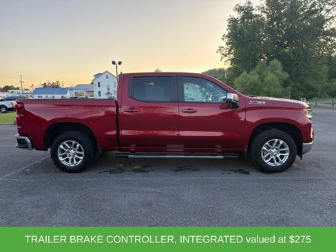 Used 2024 Chevrolet Silverado 1500 LT AWD/4WD image 7