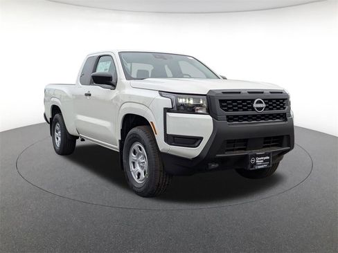 New 2026 Nissan Frontier S image 3