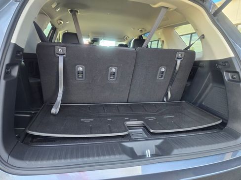 Certified 2025 Honda Pilot EX-L image 16