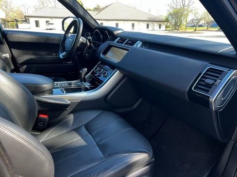 Used 2017 Land Rover Range Rover Sport HSE AWD/4WD image 23
