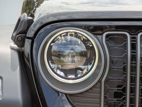 New 2026 Jeep Wrangler Unlimited Sport AWD/4WD image 9
