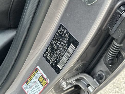 Used 2024 Hyundai Elantra SEL FWD image 37