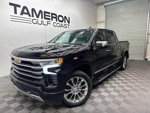 Used 2023 Chevrolet Silverado 1500 High Country w/ Technology Package AWD/4WD image 2
