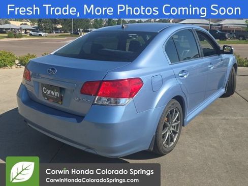 Used 2011 Subaru Legacy 2.5i Limited AWD/4WD image 7