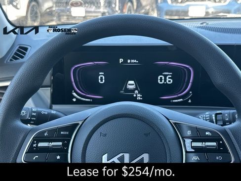 New 2026 Kia Seltos LX AWD/4WD image 18