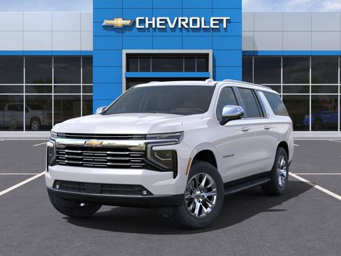 New 2025 Chevrolet Suburban Premier RWD image 41